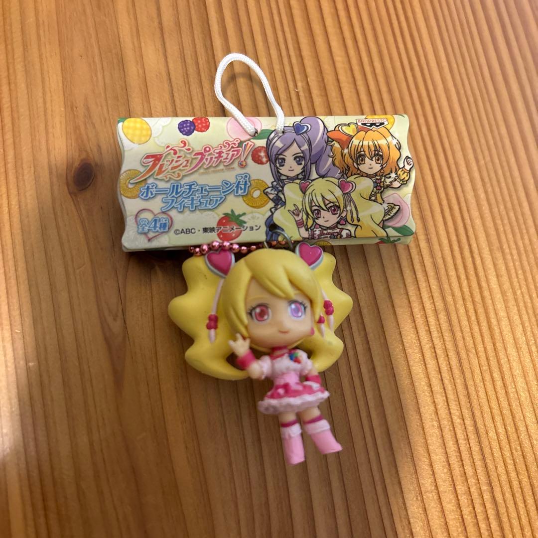 Rare Non-Commercial Fresh PreCure Ball Chain Figure Cure Peach
