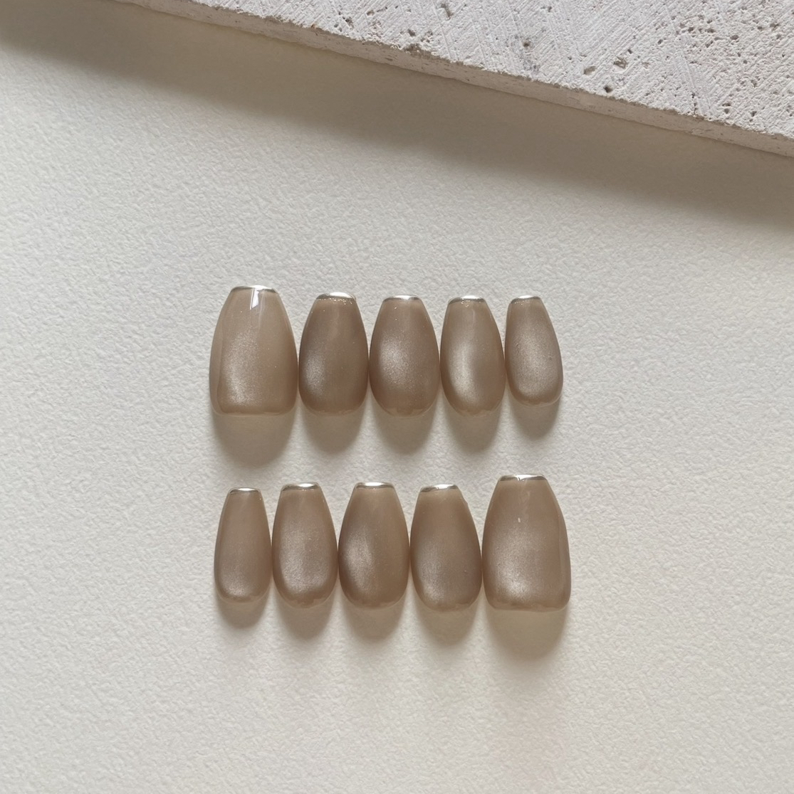 Custom Size Nail Tips Nuance Nail Olive Magnetic Nail