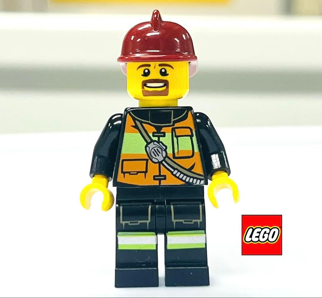 ⭐️ Discontinued ⭐️ LEGO City ⭐️ Firefighter Minifigure DARK RED Helmet