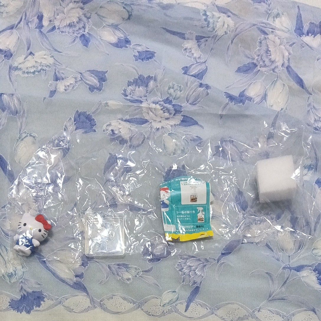 Hello Kitty × 激落君 除霉喷雾 手办 扭蛋 三丽鸥 激落君 加油清洁