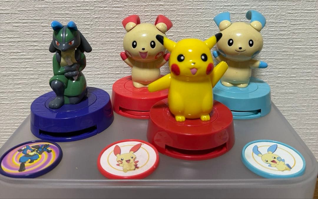 McDonald's Happy Set Pokémon 4 Types 2005