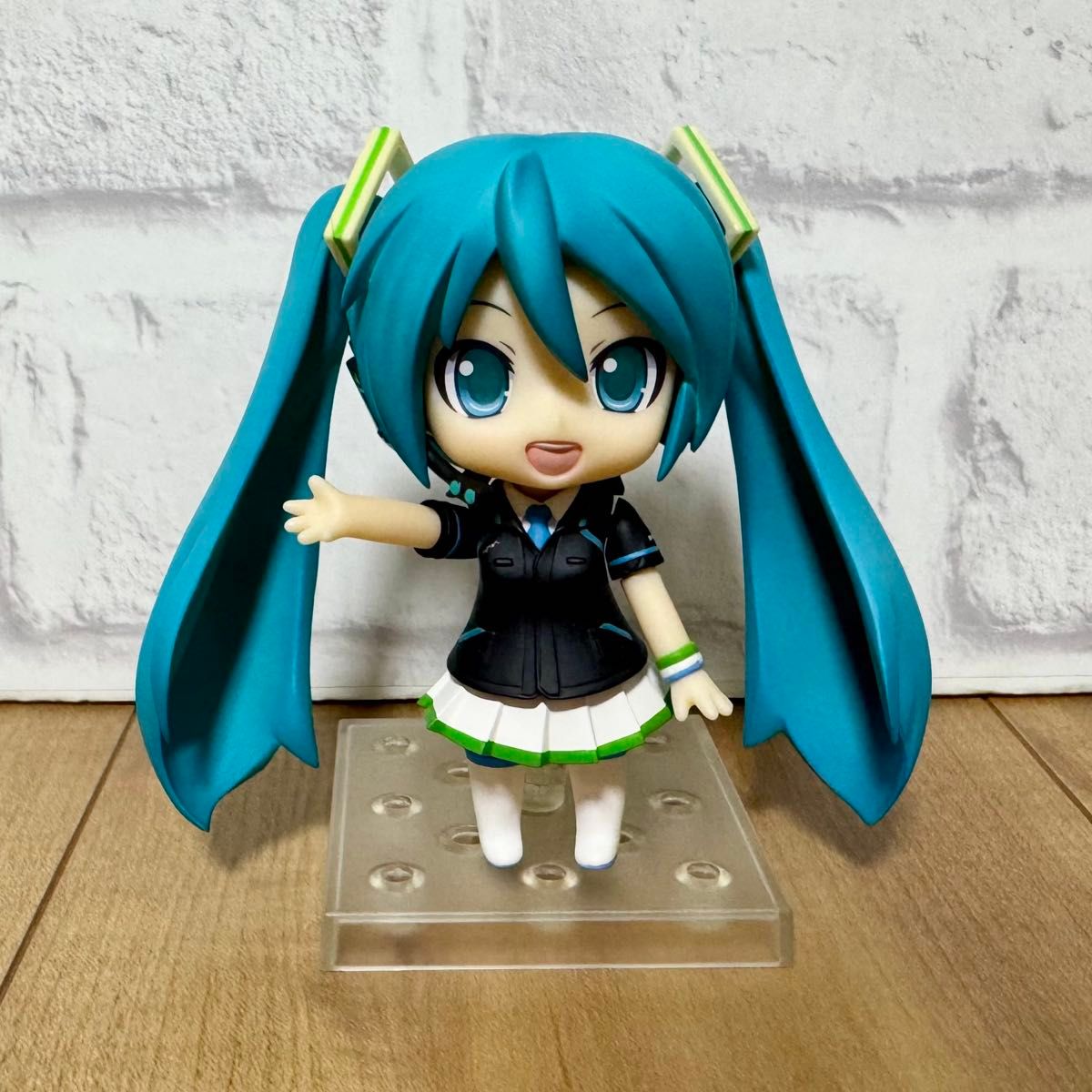 【无盒】黏土人 初音未来 泳装版 & FamilyMart 2013版 【部分零件有瑕疵】
