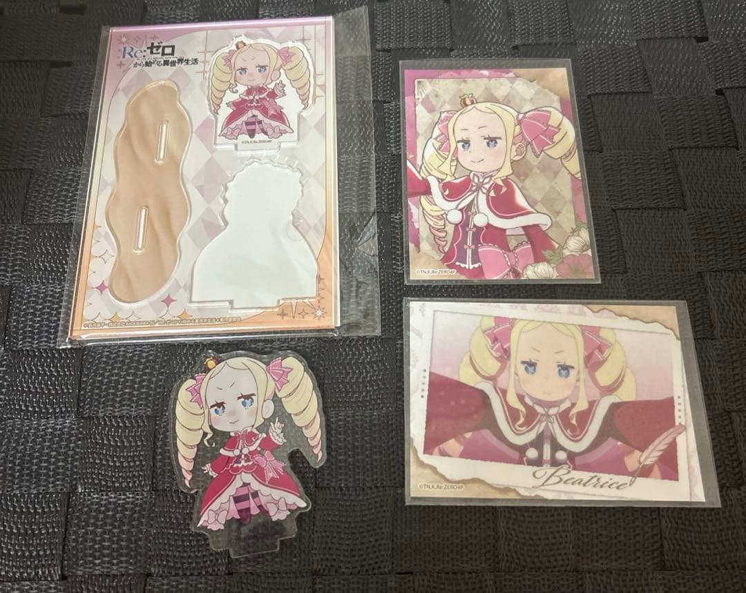 Beatrice Acrylic Stand, Action Figure, Photocard