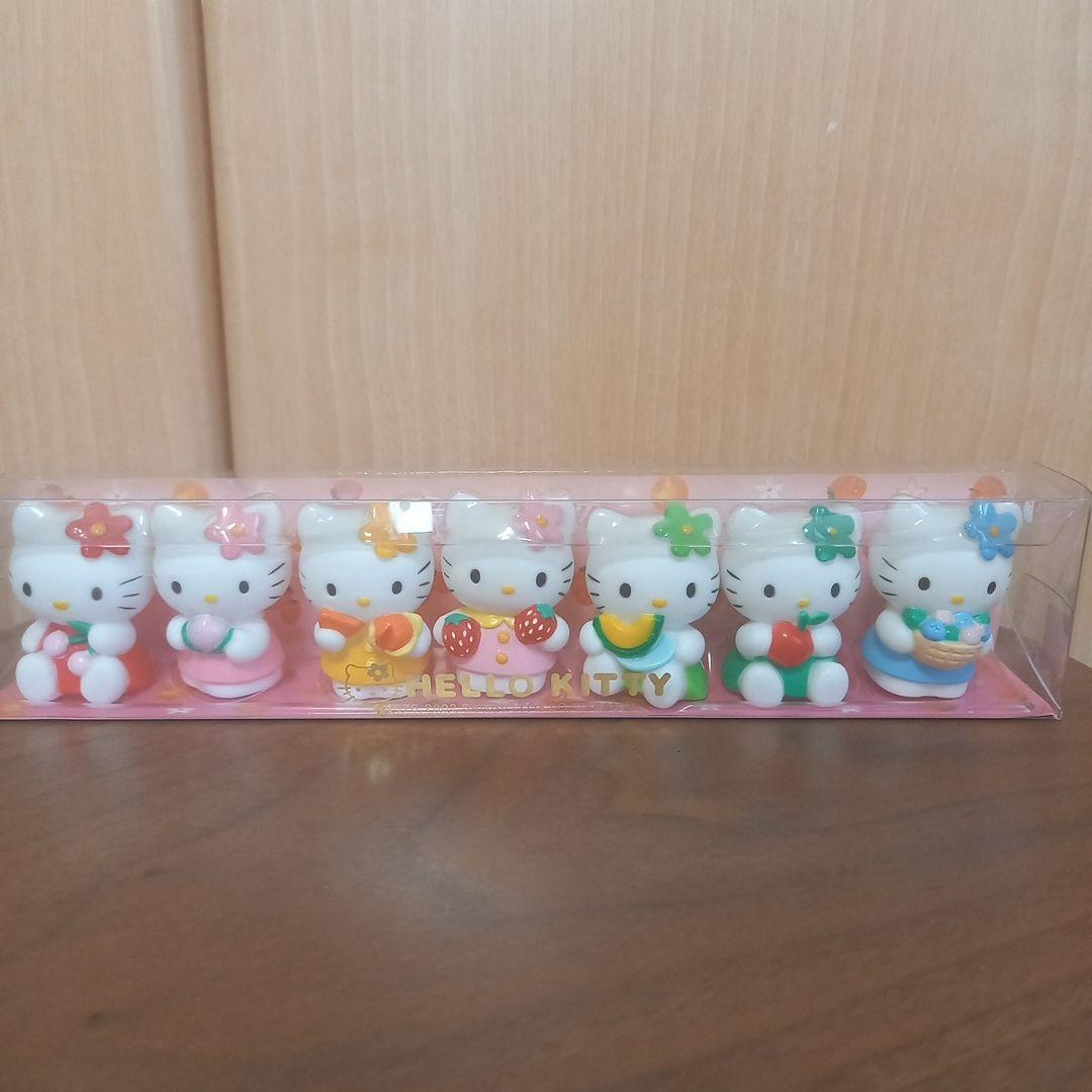 Hello Kitty Fruit Soft Vinyl Finger Dolls 7-Piece Set Sanrio