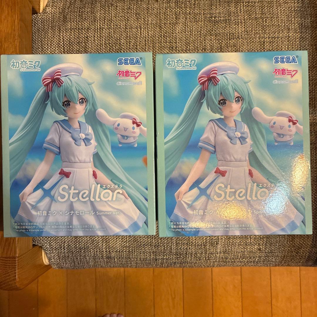 Hatsune Miku x Cinnamoroll Summer Ver. Figure 2-Pack