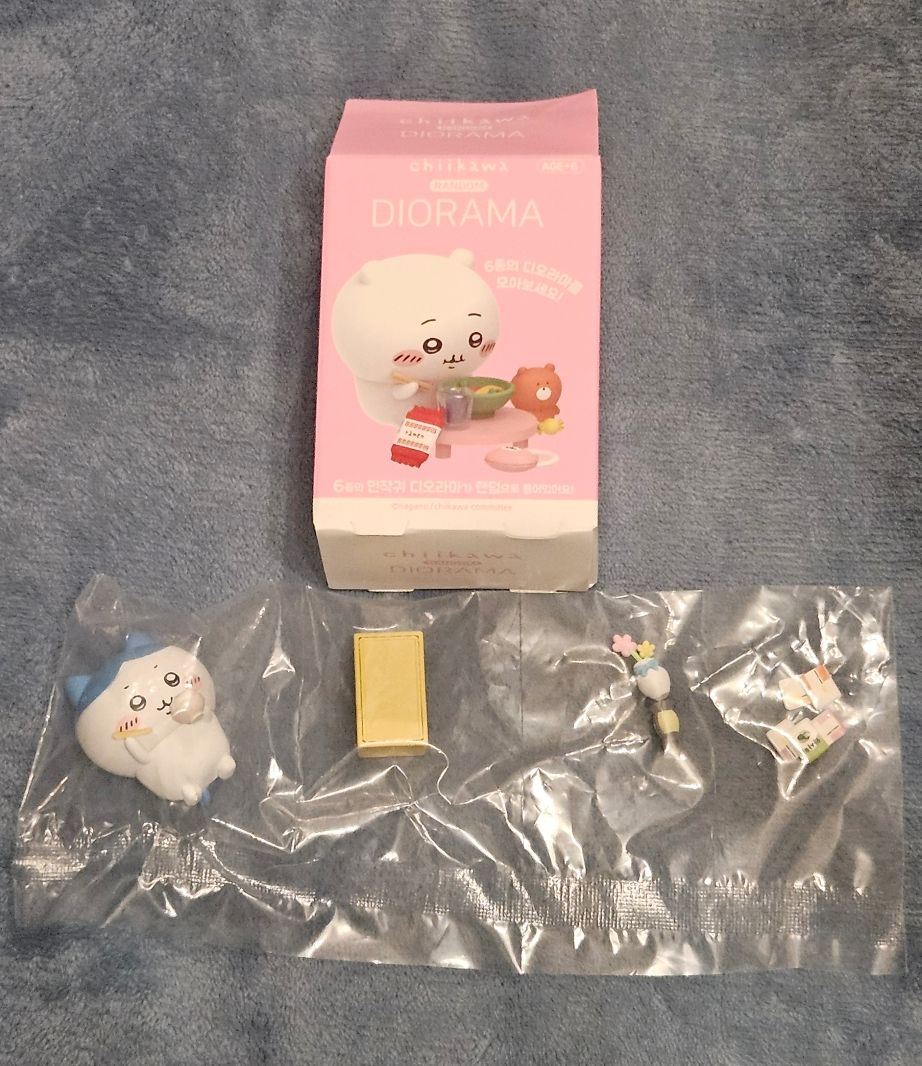 Chiikawa Korea Limited Random Diorama Figure Hachiware