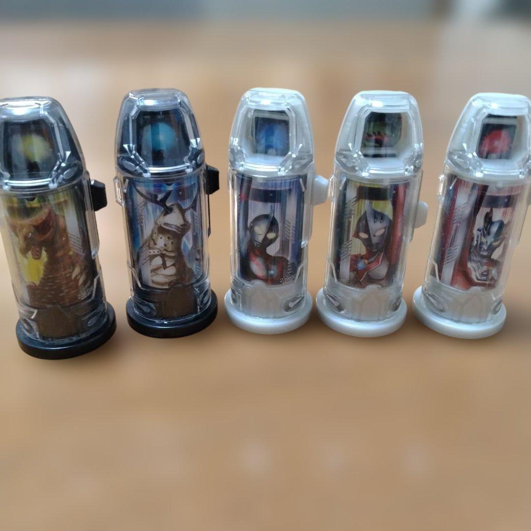 Ultraman Capsule ☆ 5-Piece Set