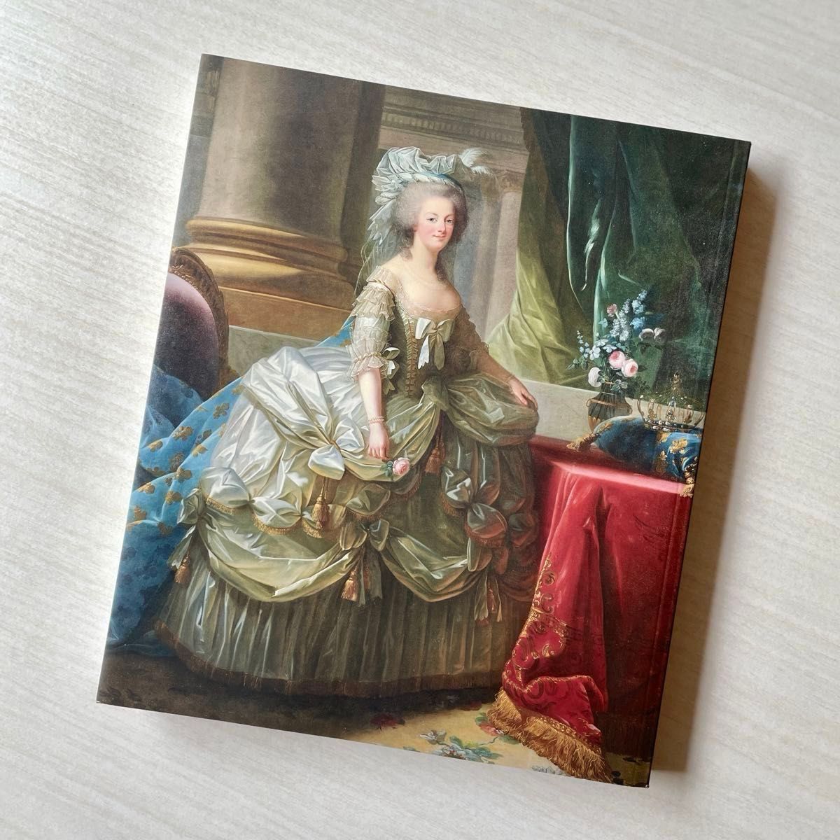美品 ヴェルサイユ宮殿《監修》マリー・アントワネット展 図録 美術品が語るフランス王妃の真実