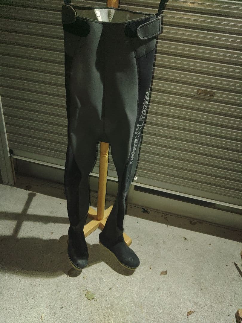 Daiwa SSW-4200R Wader for Ayu Fishing