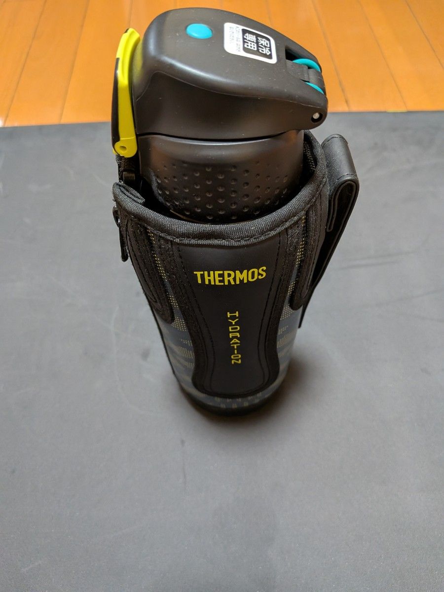THERMOS 膳魔师 HYDRATION 水壶 黑色 黄色