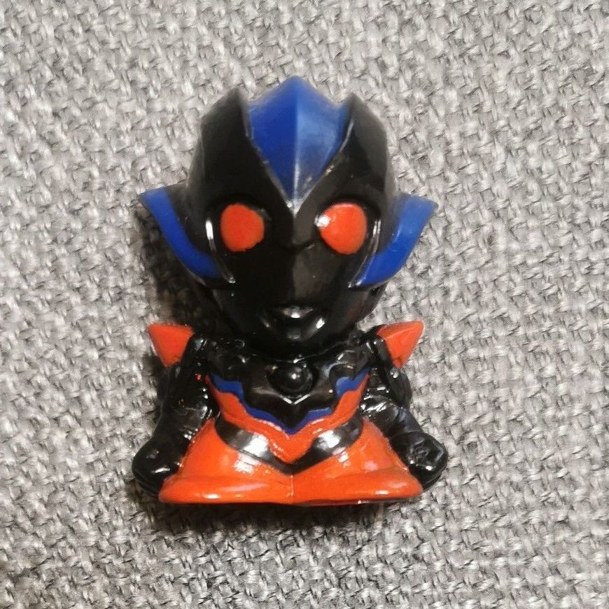 Ultraman Ultrawoman Grigio Darkness Expo Limited Finger Puppet Figure