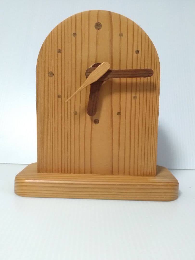 Handmade Wooden Analog Desk Clock ②