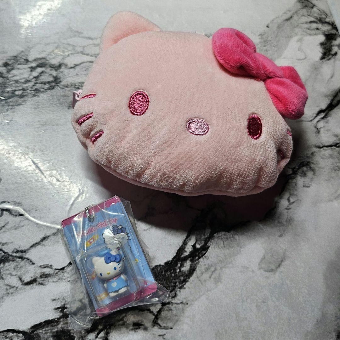 Hello Kitty Face Pouch Mini Figure 2-Piece Set