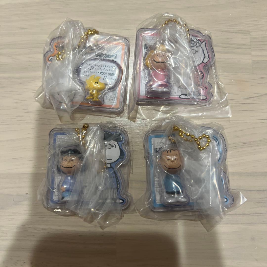 PEANUTS Snoopy Package Charm & Choco Boro 4-Piece Set