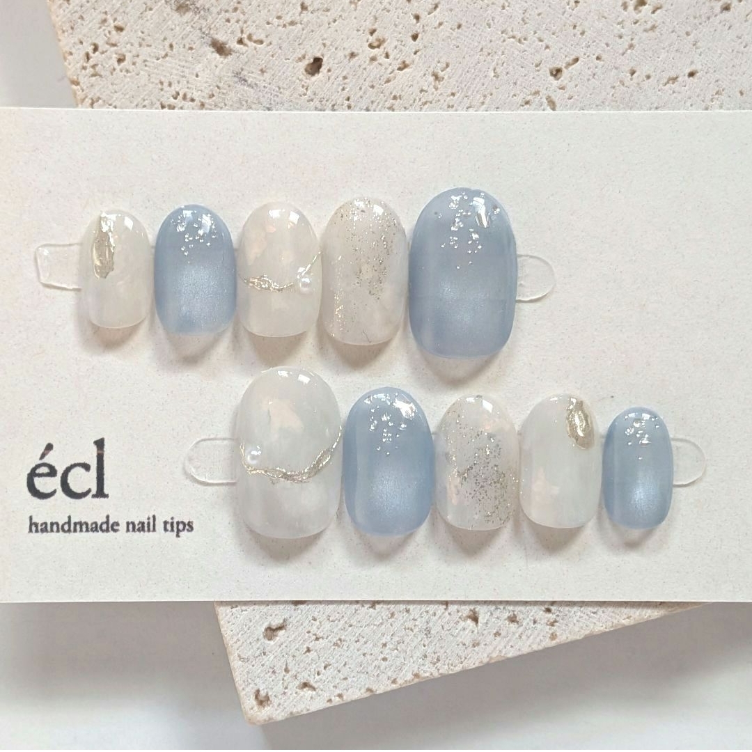 【 no.023 】Size Customization | Nuance Nail Tips | Magnetic Blue Summer Design Light Blue | Elegant Adult Office Short Oval