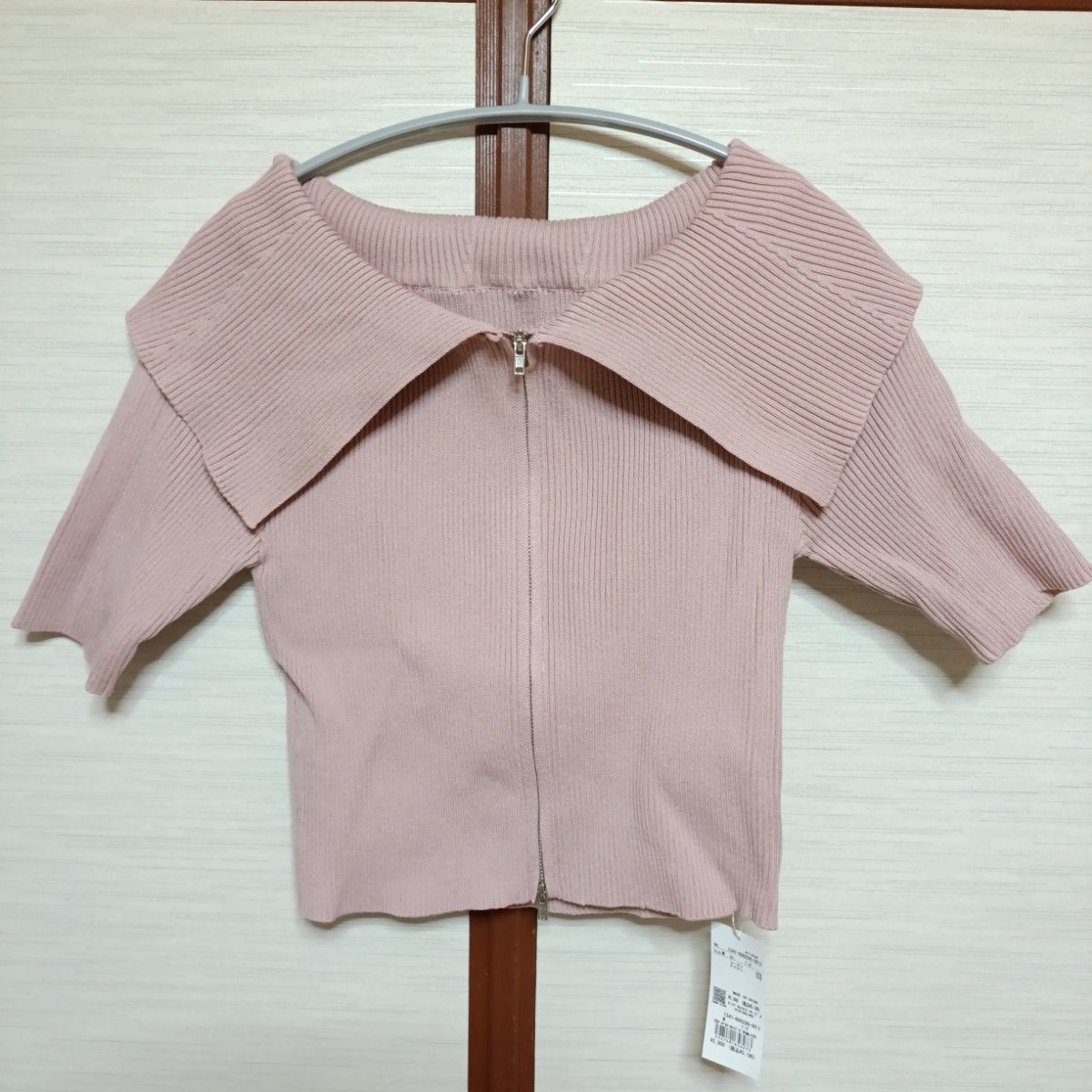 【新品】最終値下げ★INGNI☆ミニ丈ニット★Mサイズ