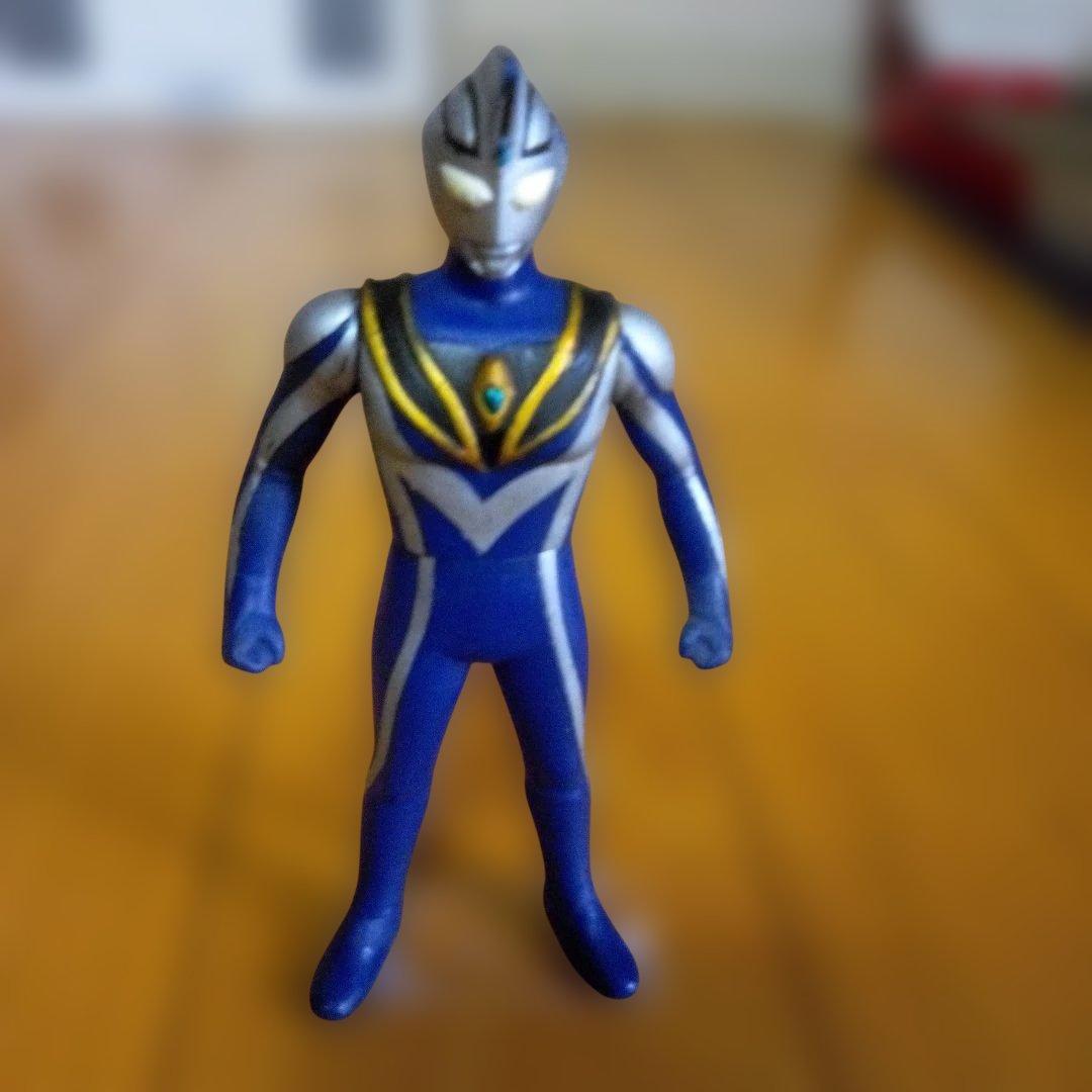 ◆ウルトラマンガイア◆【ウルトラマンアグルV2】ミニサイズソフビ11cm