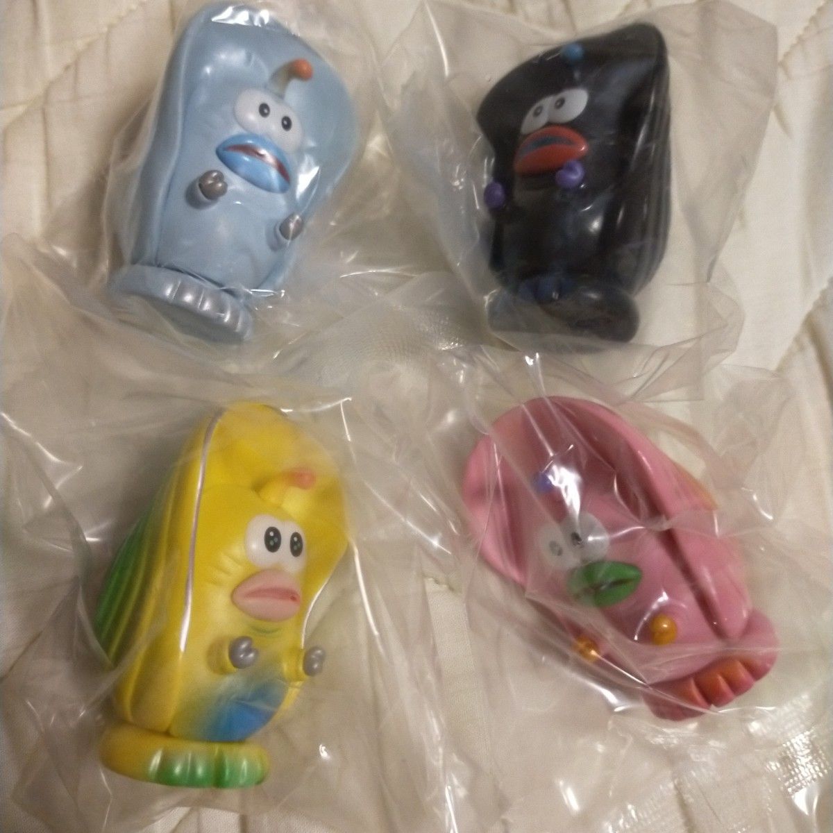 Say Hello to the World of Sofubi Figures - Oyster Set