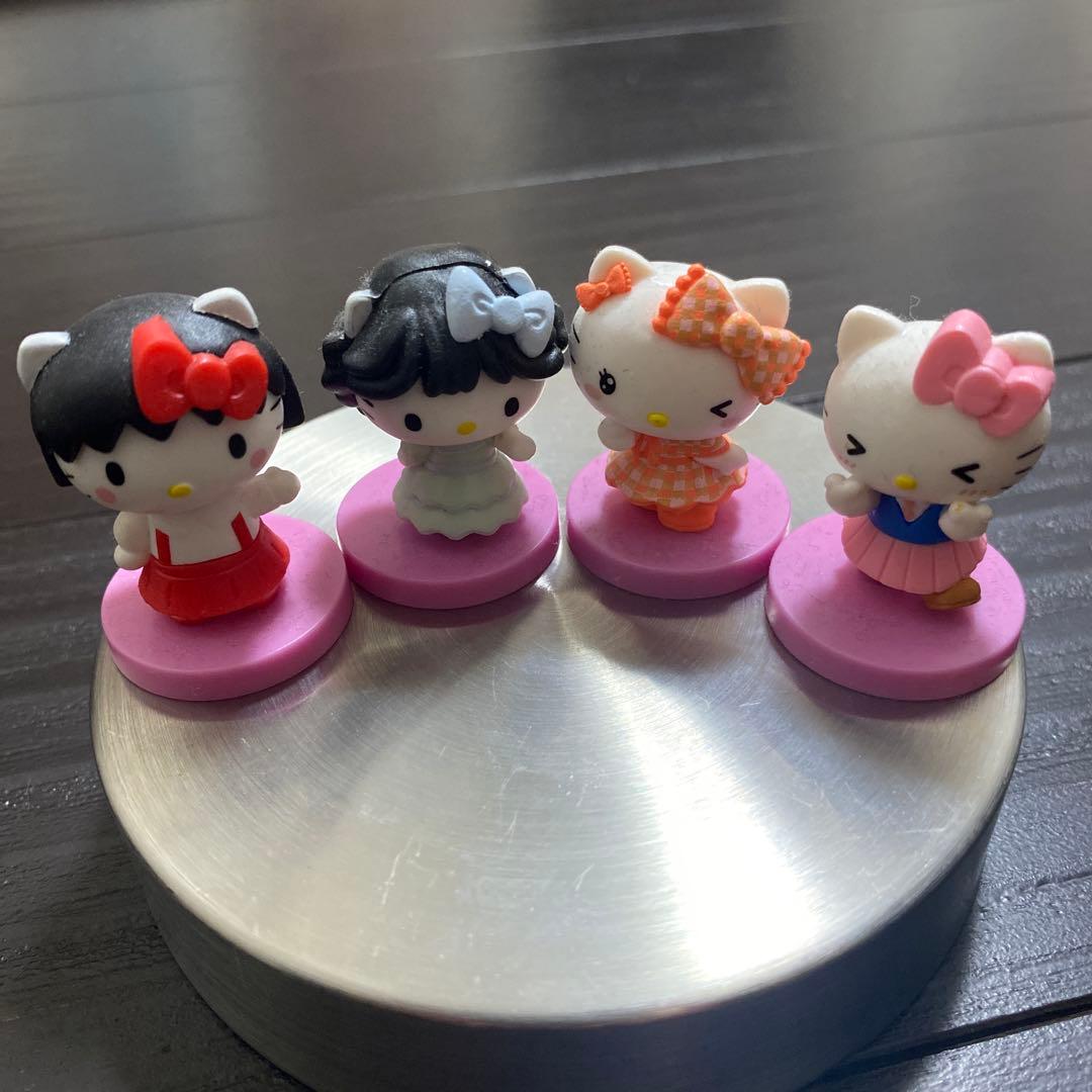 Hello Kitty Chocolate Egg Mini Figure 4-Piece Set