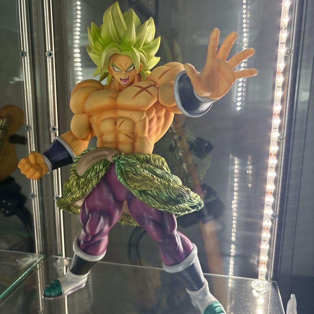 龙珠 布罗利 巨型手办