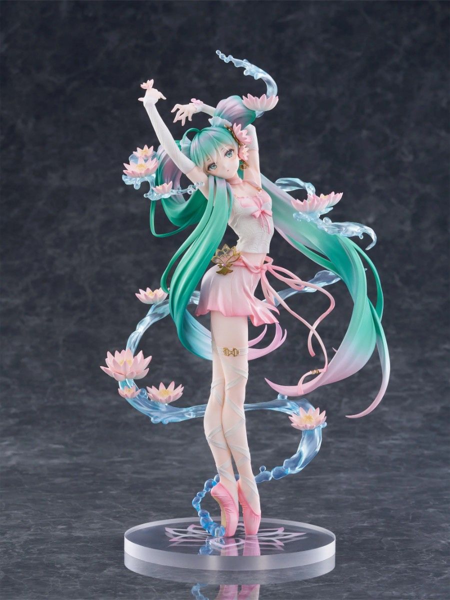 Hatsune Miku Lotus Flower Ver. 1/7 Scale Figure with FURYU HOBBY MALL Exclusive Bonus "Postcard" by Anmi