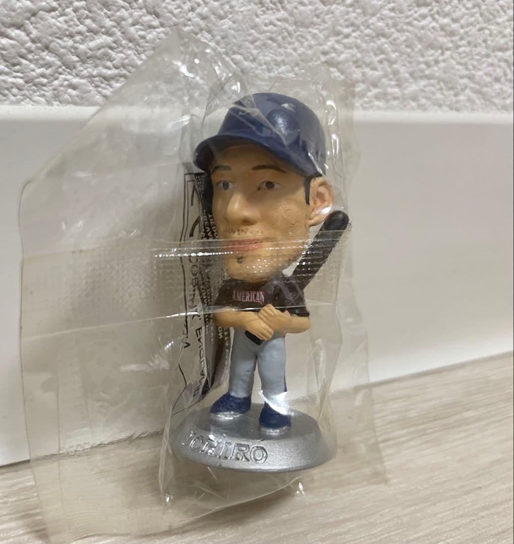 Coliseum Ichiro MLB Miniatures Figure Silver Podium Unopened Rare Item