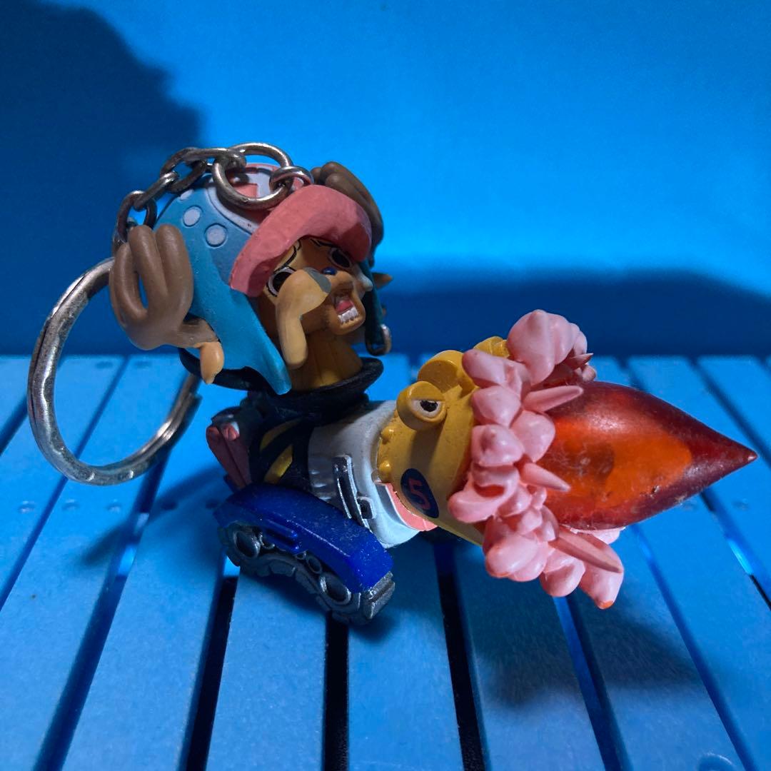 ONE PIECE Deformed Figure Keychain Chopper Brachio Tank