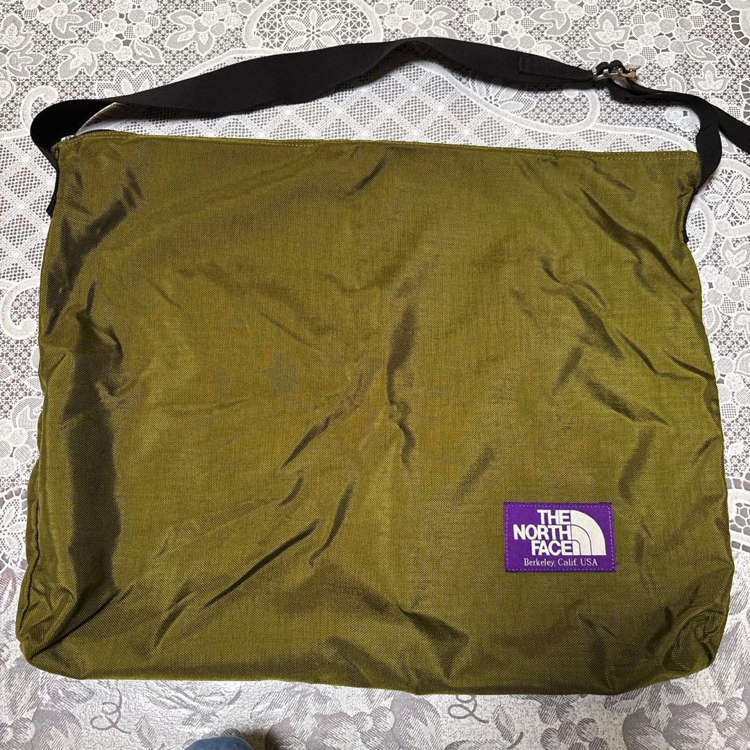 THE NORTH FACE 紫色标签 单肩包