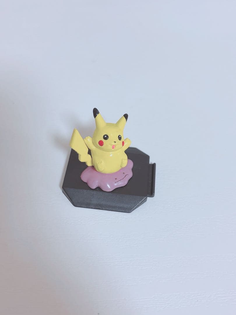 Pokémon Pikachu Ditto Mini Figure