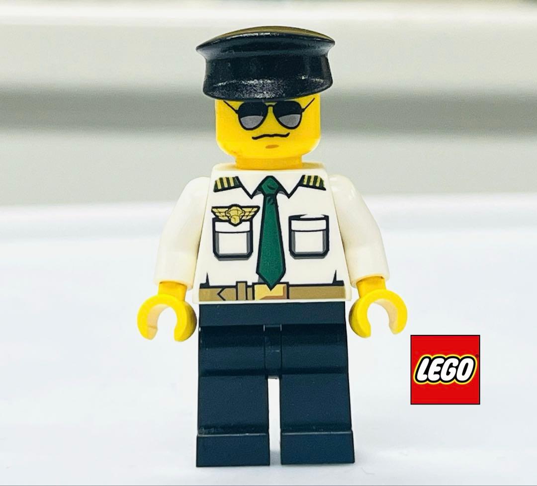 ⭐ Rare ⭐ LEGO LEGO Minifigure Airplane Pilot Aviator Discontinued Rare