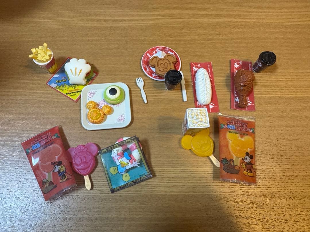 Tokyo Disney Resort Miniature Figure Collection 1BOX Park Food