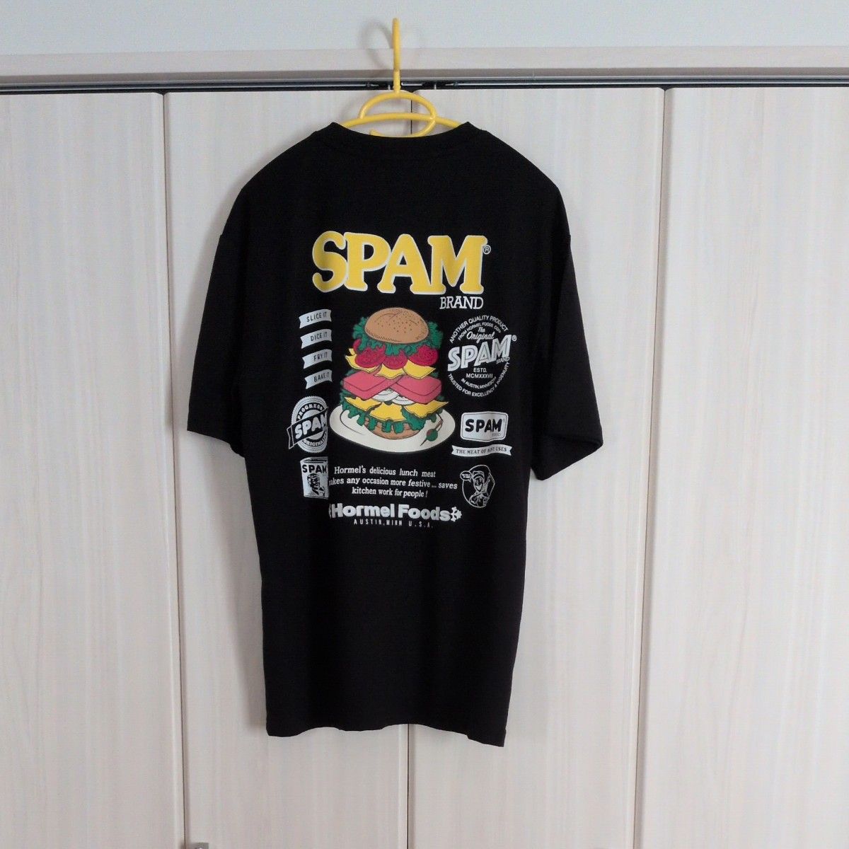 SPAM t恤衫黑色短袖印花新品未使用L尺寸