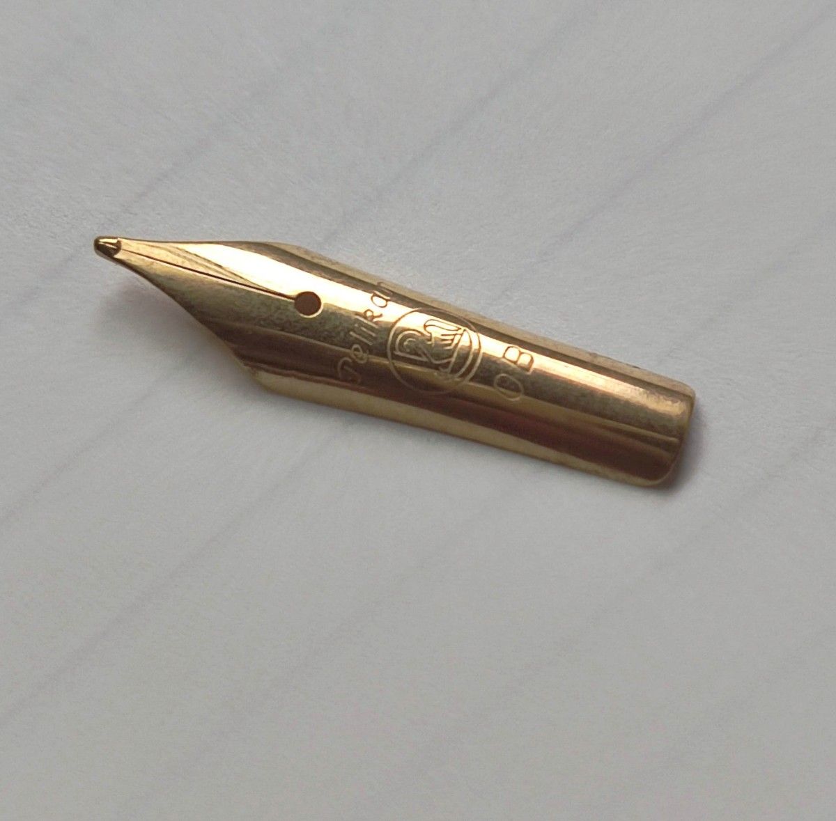 Pelikan ● 古いペリカン万年筆 OBペン先 未使用新品、貴金属素材ではありません。