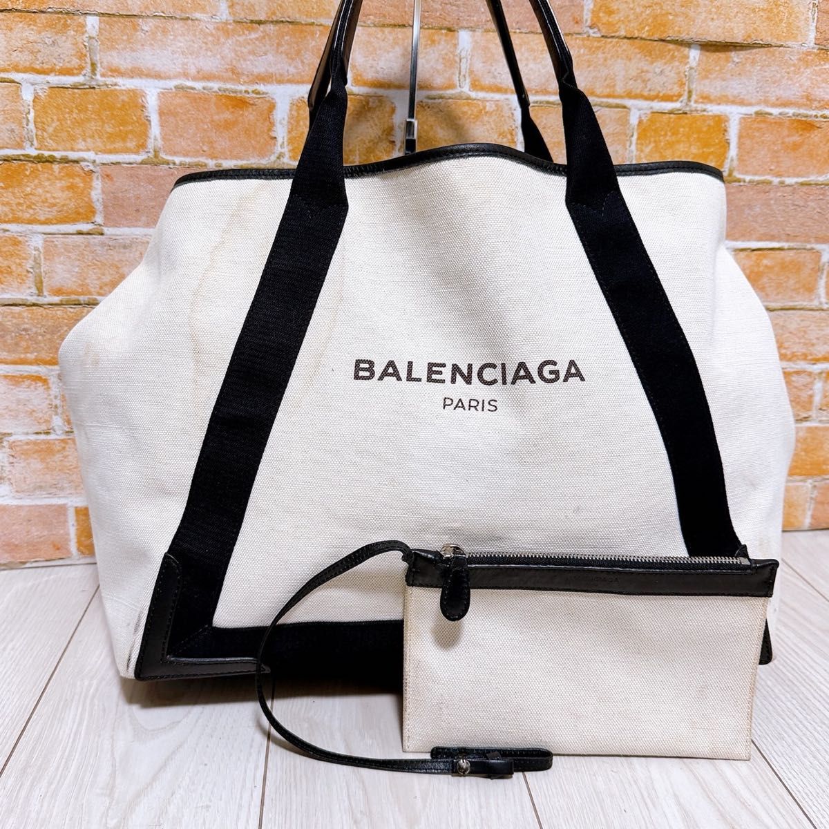 (格安) BALENCIAGA(バレンシアガ)ネイビーカバス M ミディアム
