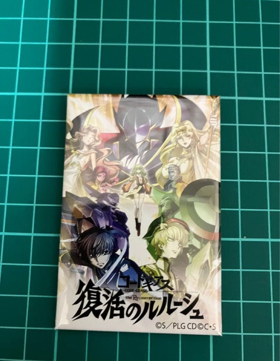 代码盖斯复活的勒鲁什罐徽章