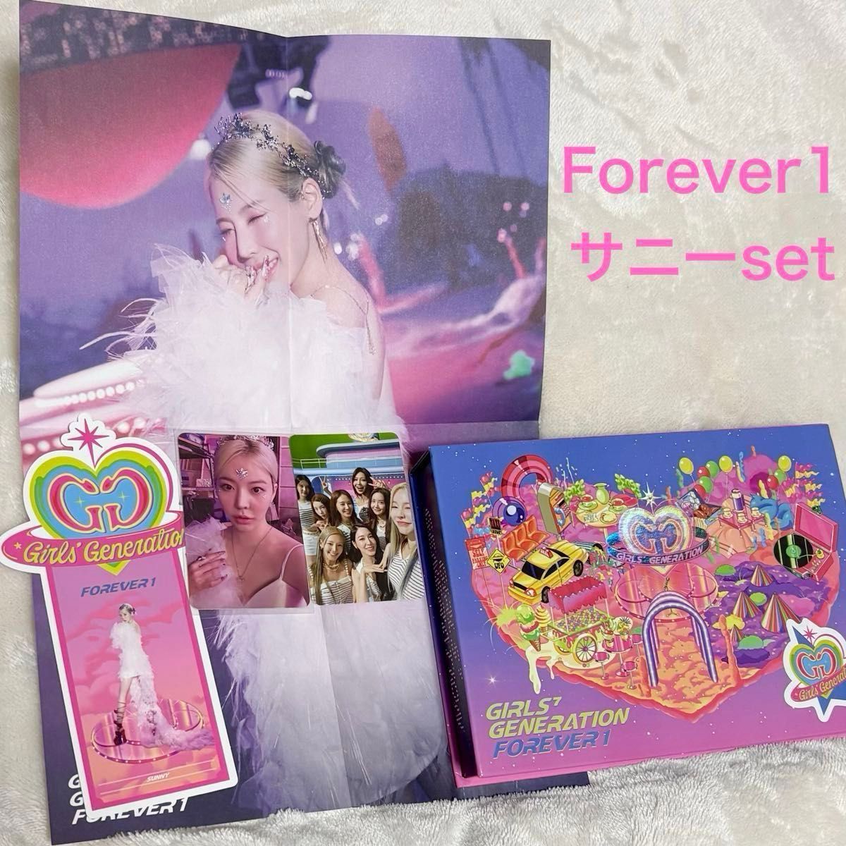 少女时代 最新完整专辑 FOREVER 1 CD [DELUXE 版本 .][ 进口版 ] Sunny套装 海报 小卡