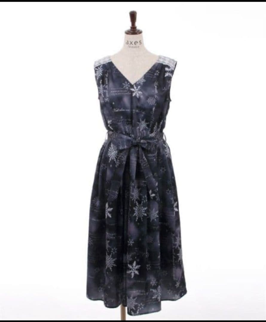【axes femme】连衣裙 F 雪 黑