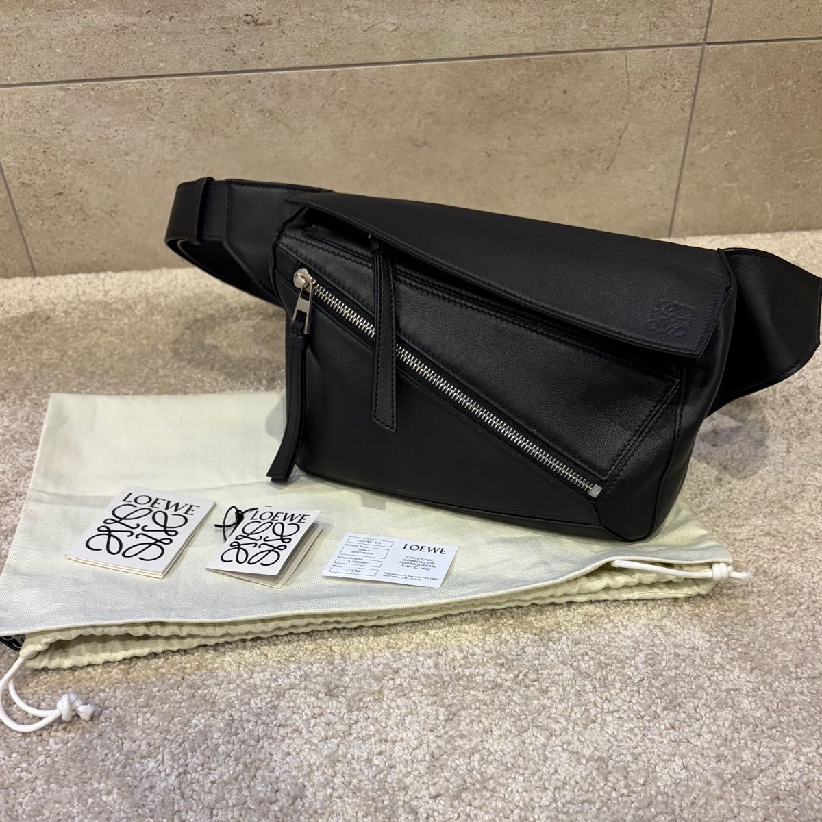 LOEWE ロエベ パズル バムバッグ スモール ボディバッグ ブラック　価格相談可