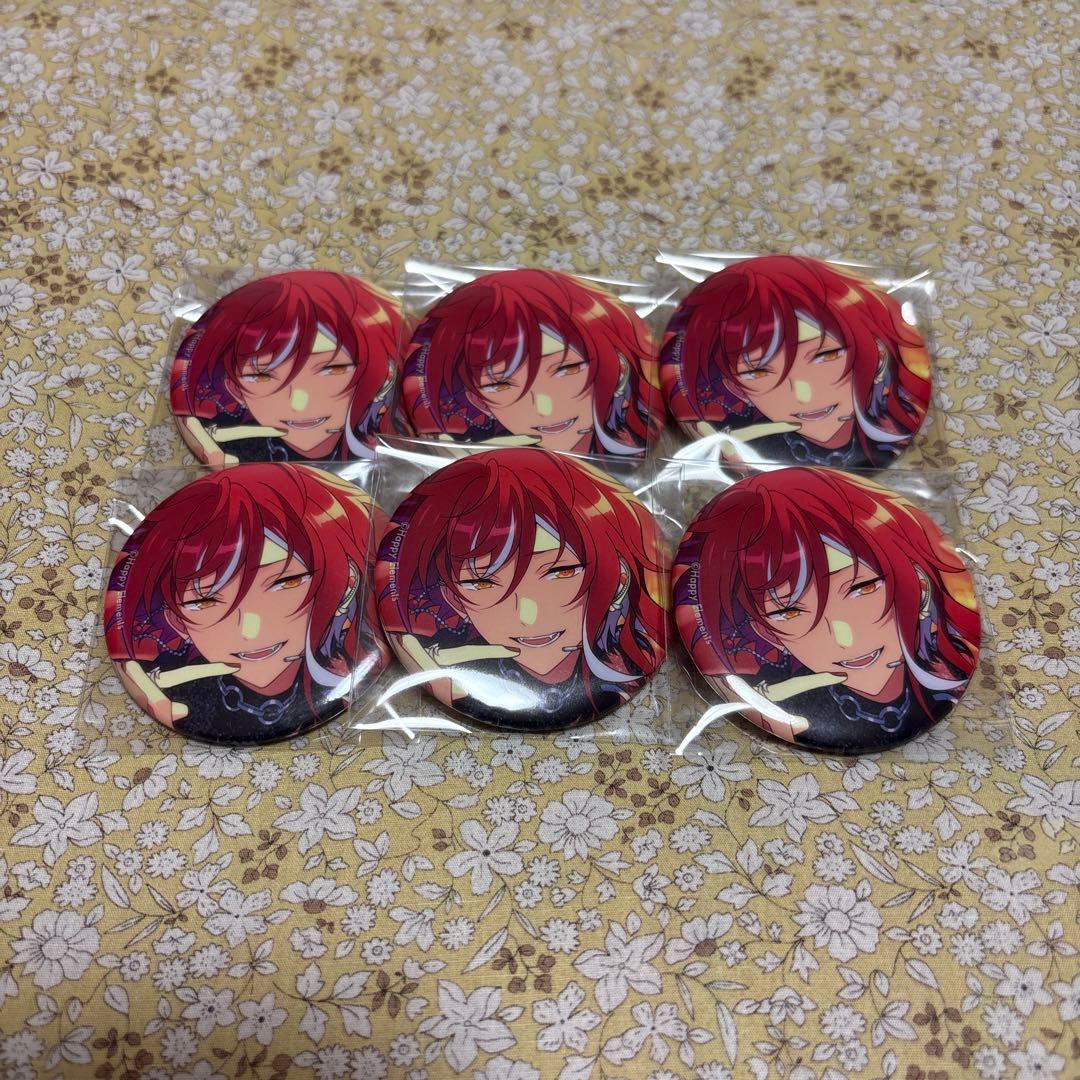 Natsume Sakaki, Event Collection EVILPhone Can Badge Set