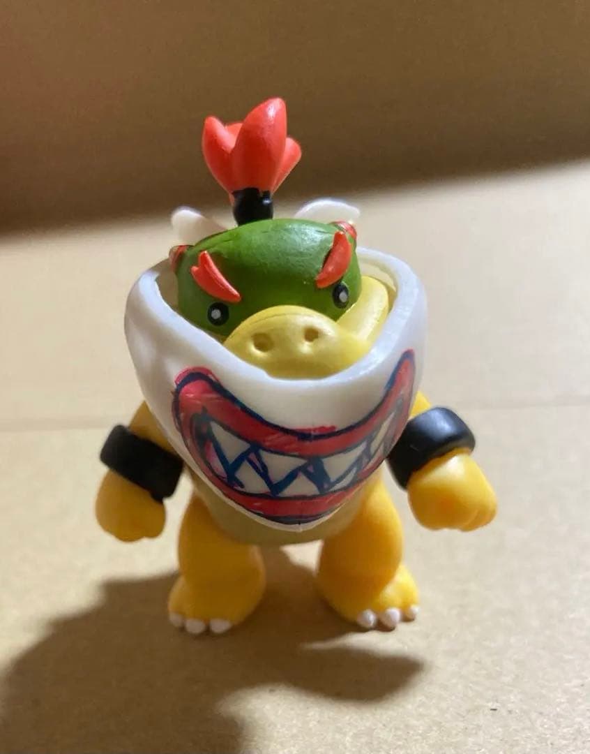 Super Mario Bowser Jr. Figure