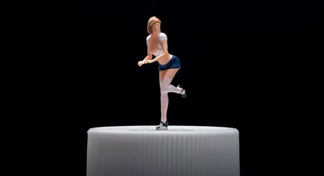 1/64 Miniature Figure Female Diorama Model