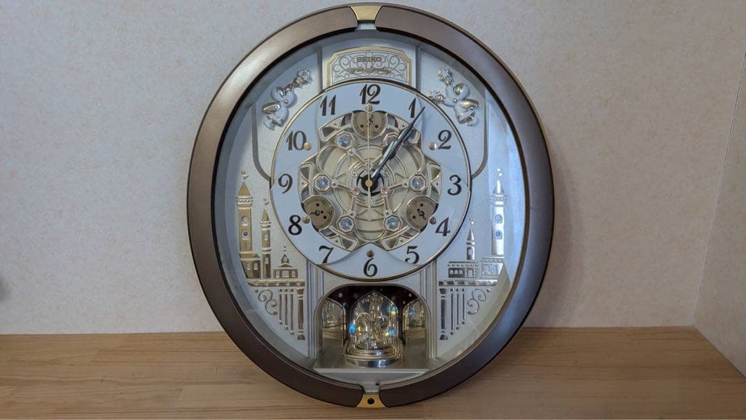 【动作未确认现状品】由SEIKO制作的挂钟RE573B
