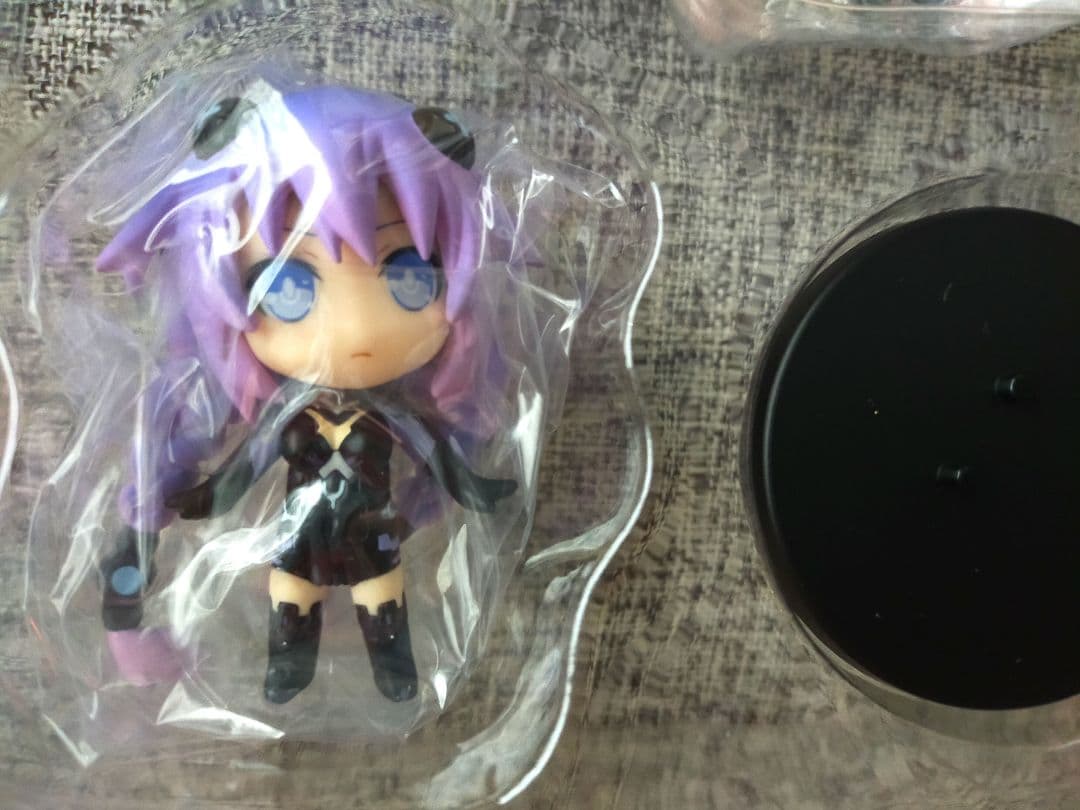Hyperdimension Neptunia Figure Purple Heart Tsunako Neptune