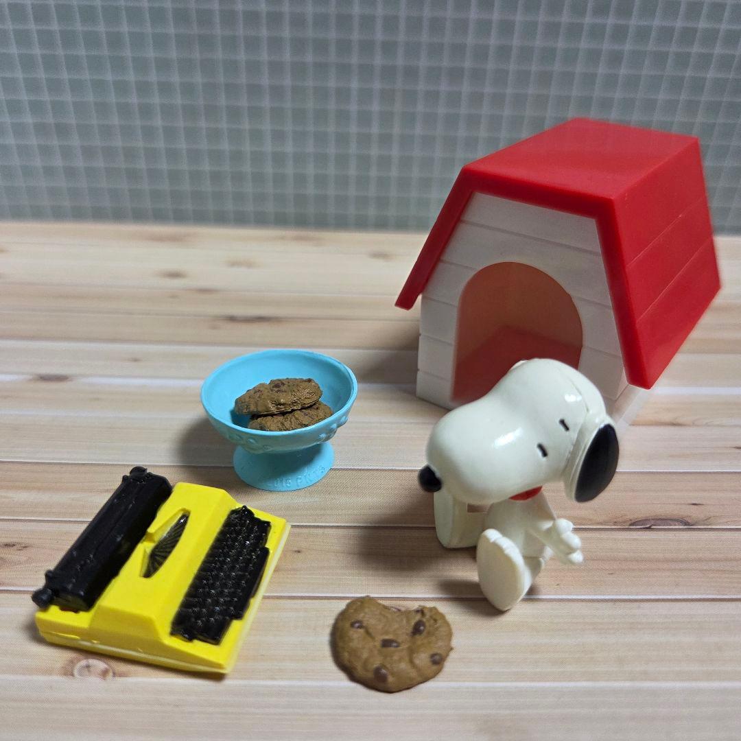 促销♥️PEANUTS 史努比 RE-MENT 迷你模型