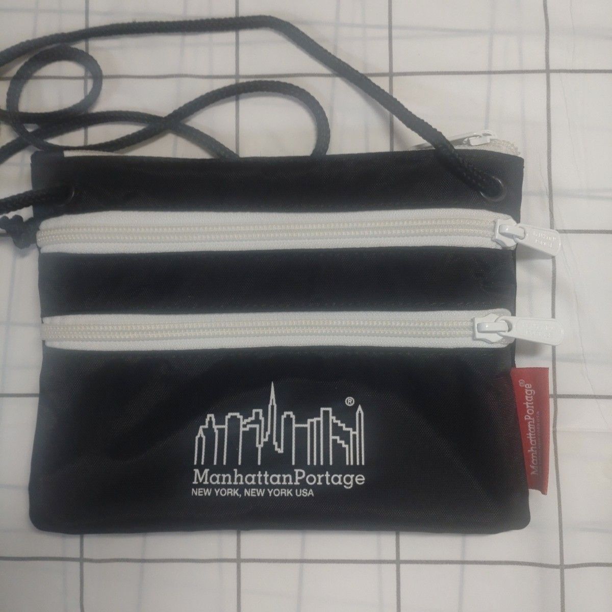Manhattan Portage 曼哈顿港口 三拉链 斜挎包 黑色