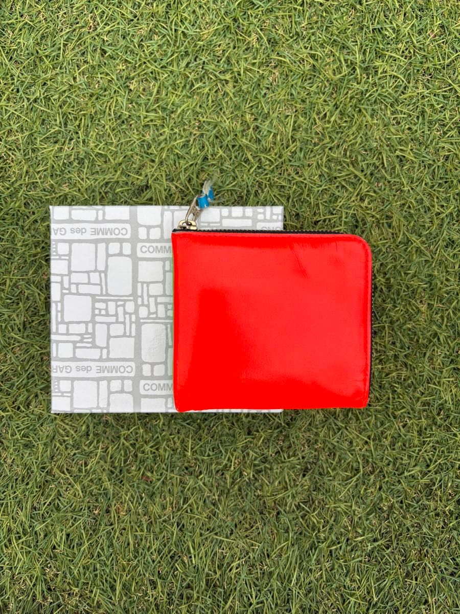 COMME des GARCONS Com des Garçons L-shaped Fastener Wallet Red Green