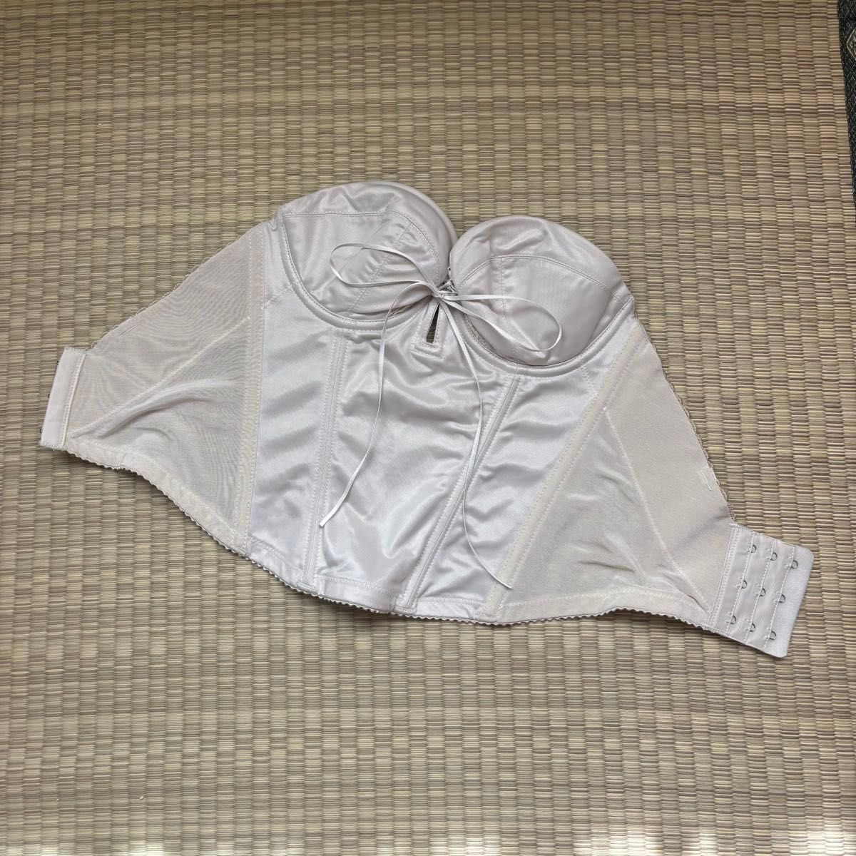 BRIDAL BEAUTE 婚纱内衣 胸衣 D65