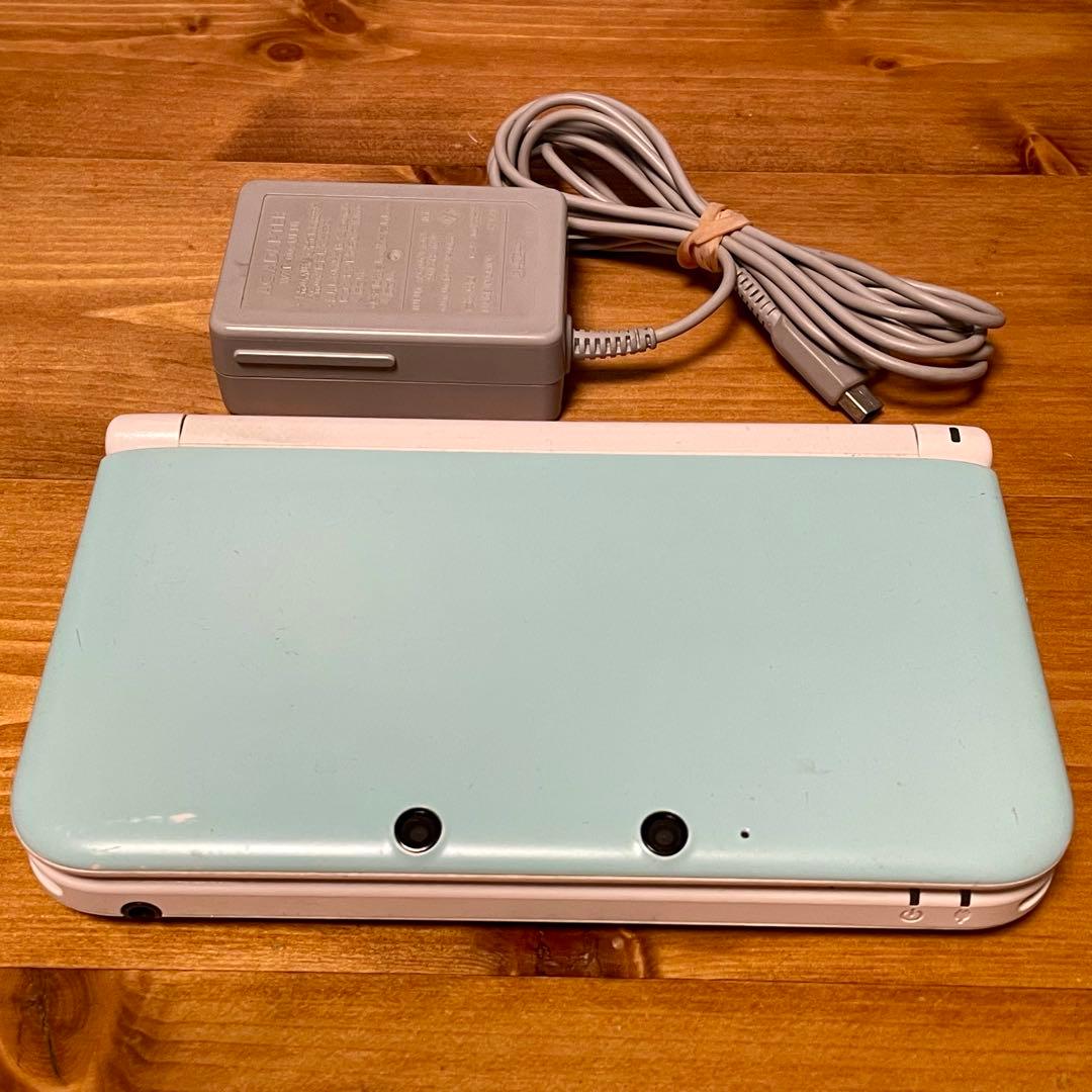 任天堂 3DS LL 主机 薄荷绿×白色 附充电器 瑕疵品
