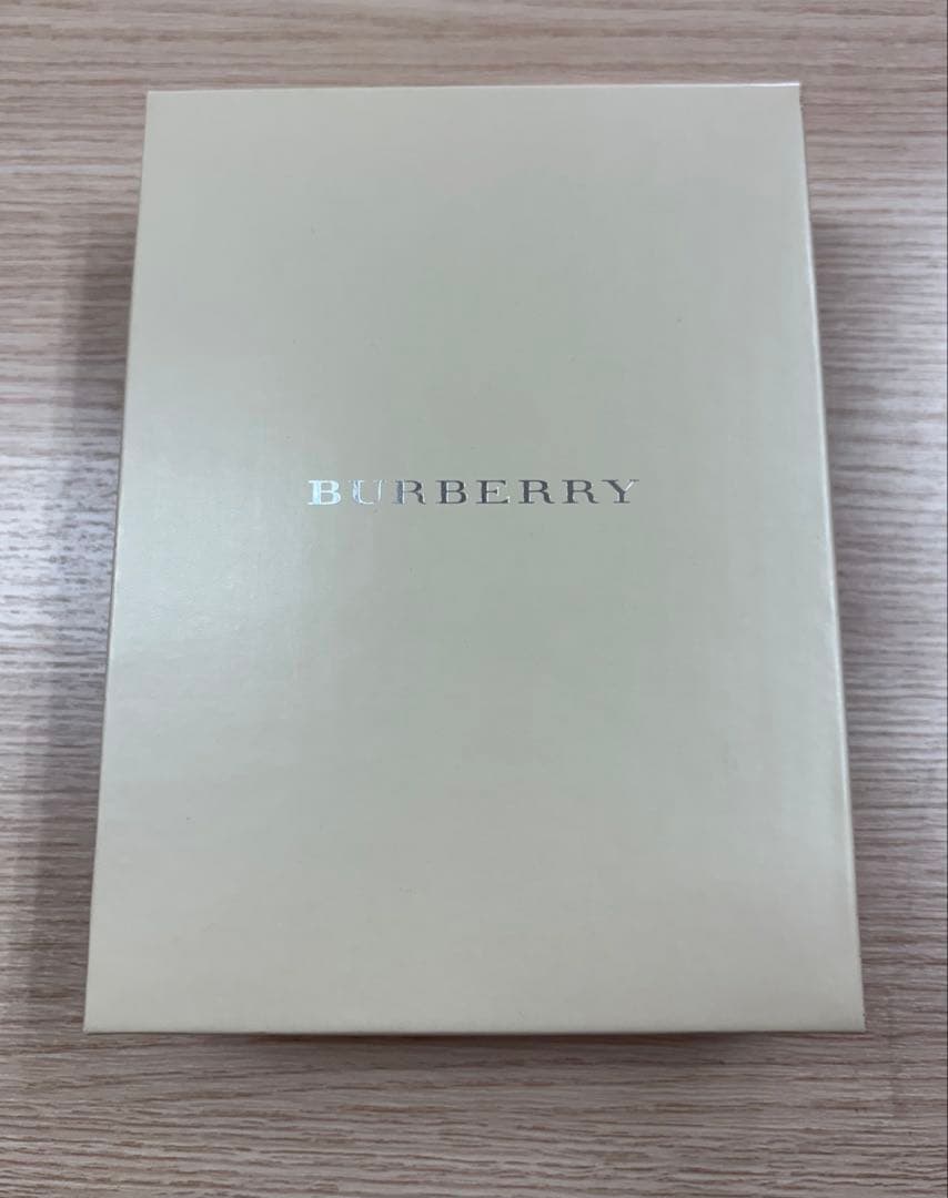 BURBERRY 手帕 收纳包 套装