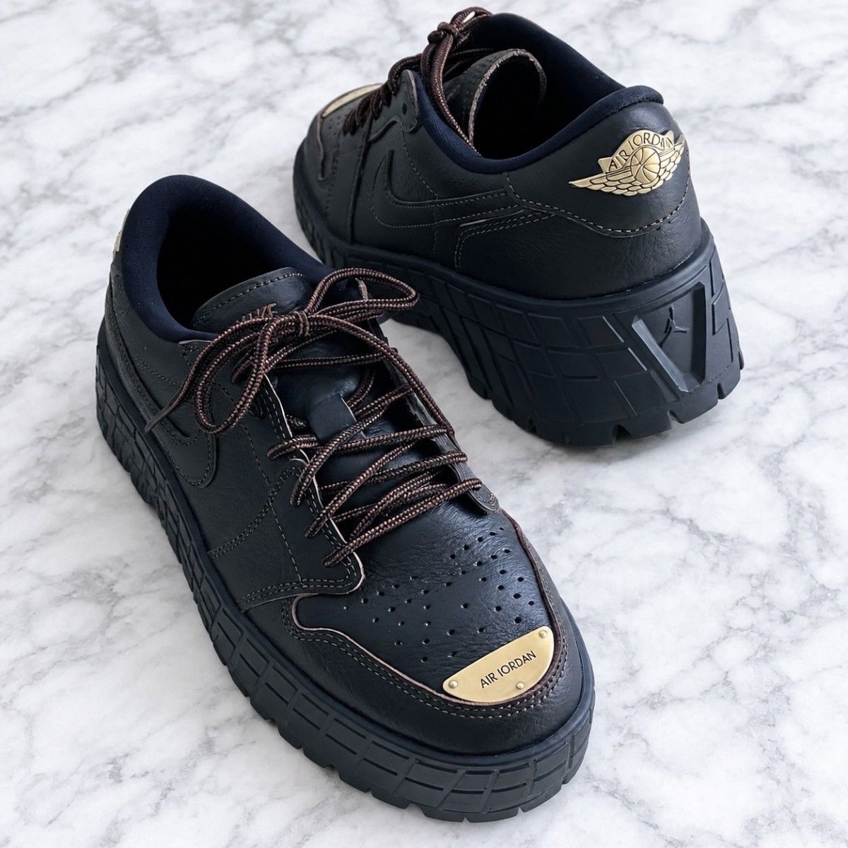 【稀有】空气乔丹AIR JORDAN 1 BROOKLYN LOW黑色运动鞋厚底